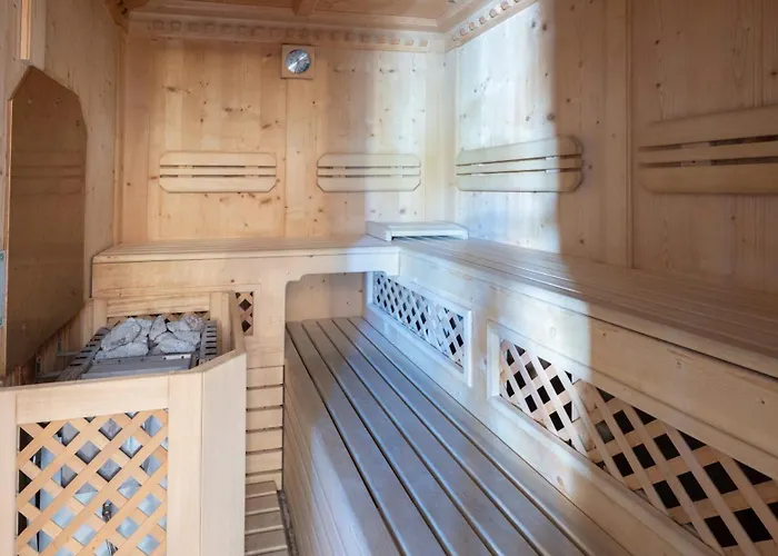 Garni Hotel And Apartments Wildbach Selva di Val Gardena